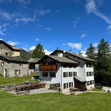 Hotel Miramonti Campodolcino Exteriör bild